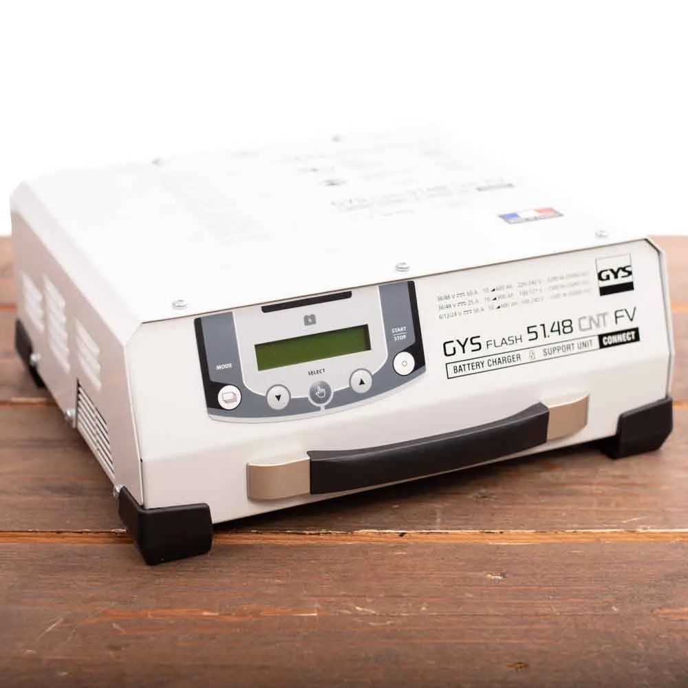 acculader met voeding GYSFLASH 51.48 CNT FV 5M de GYS – photo produit