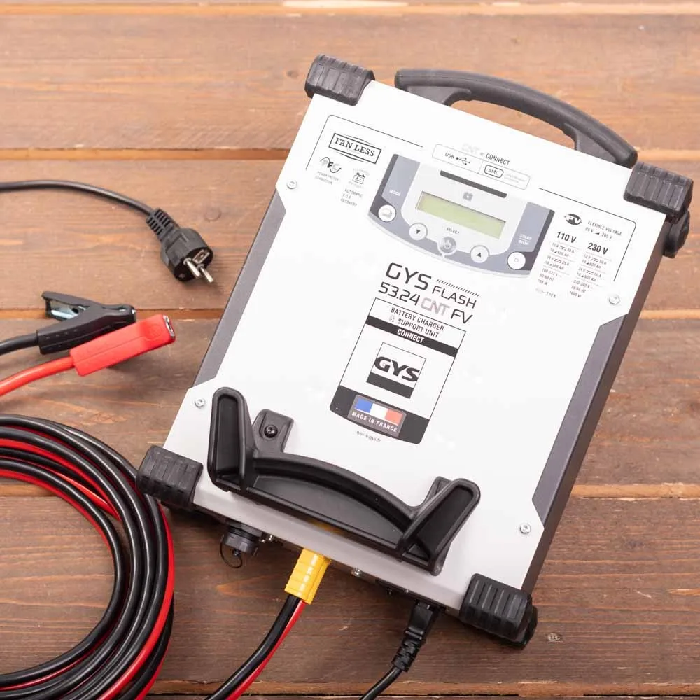 acculader met voeding GYSFLASH 53.24 CNT FV 5M de GYS – photo produit