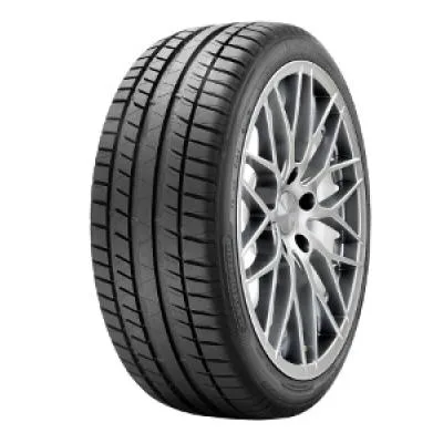 Road Performance 195/45 R16 84V