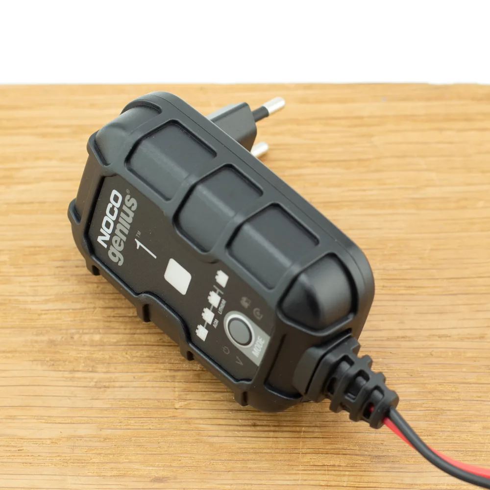 1 Acculader/ Druppellader van NOCO – productfoto