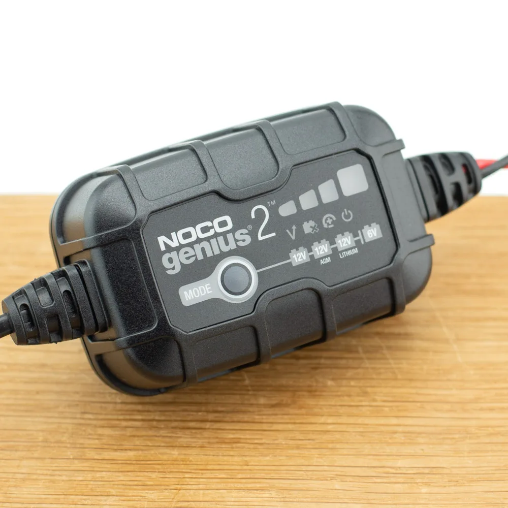 2 Acculader/ Druppellader van NOCO – productfoto