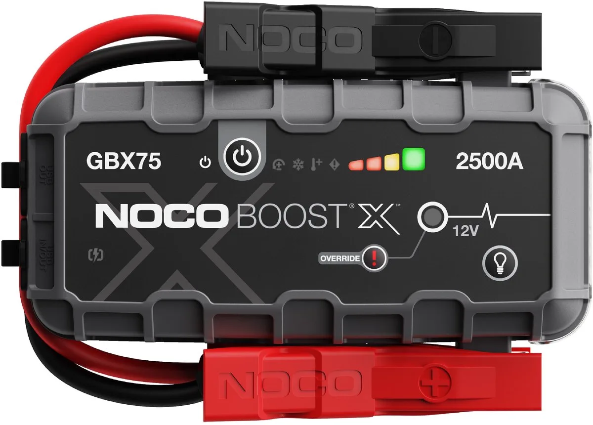 X Lithium Jump Starter GBX75 - Starthulp 2500 ampère – USB lader voor smartphone/tablet - 400 lumen LED zaklamp – 7 lichtstanden van NOCO in Zwart – productfoto