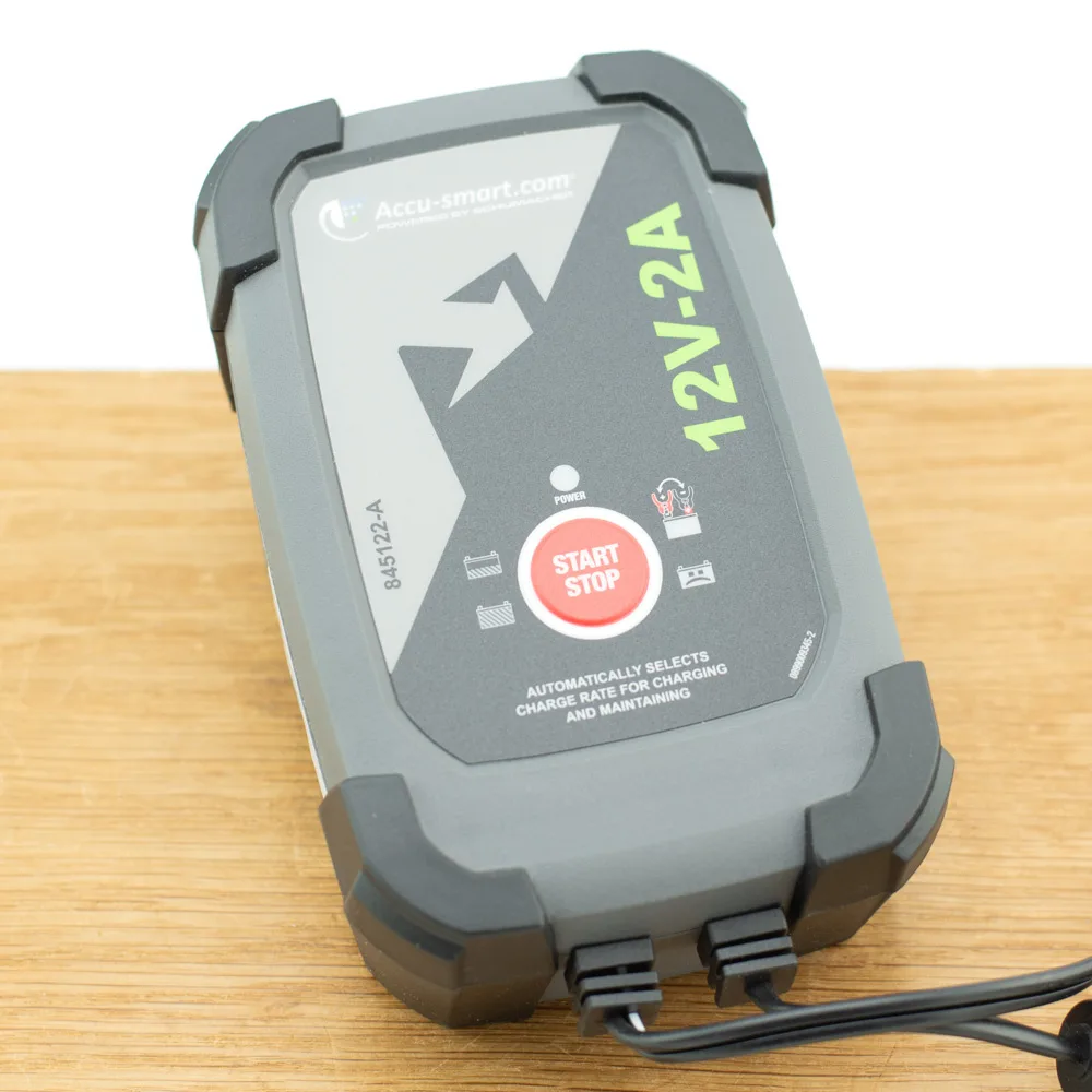 AccuSmart 12V 2A Automatische Acculader van Schumacher – productfoto