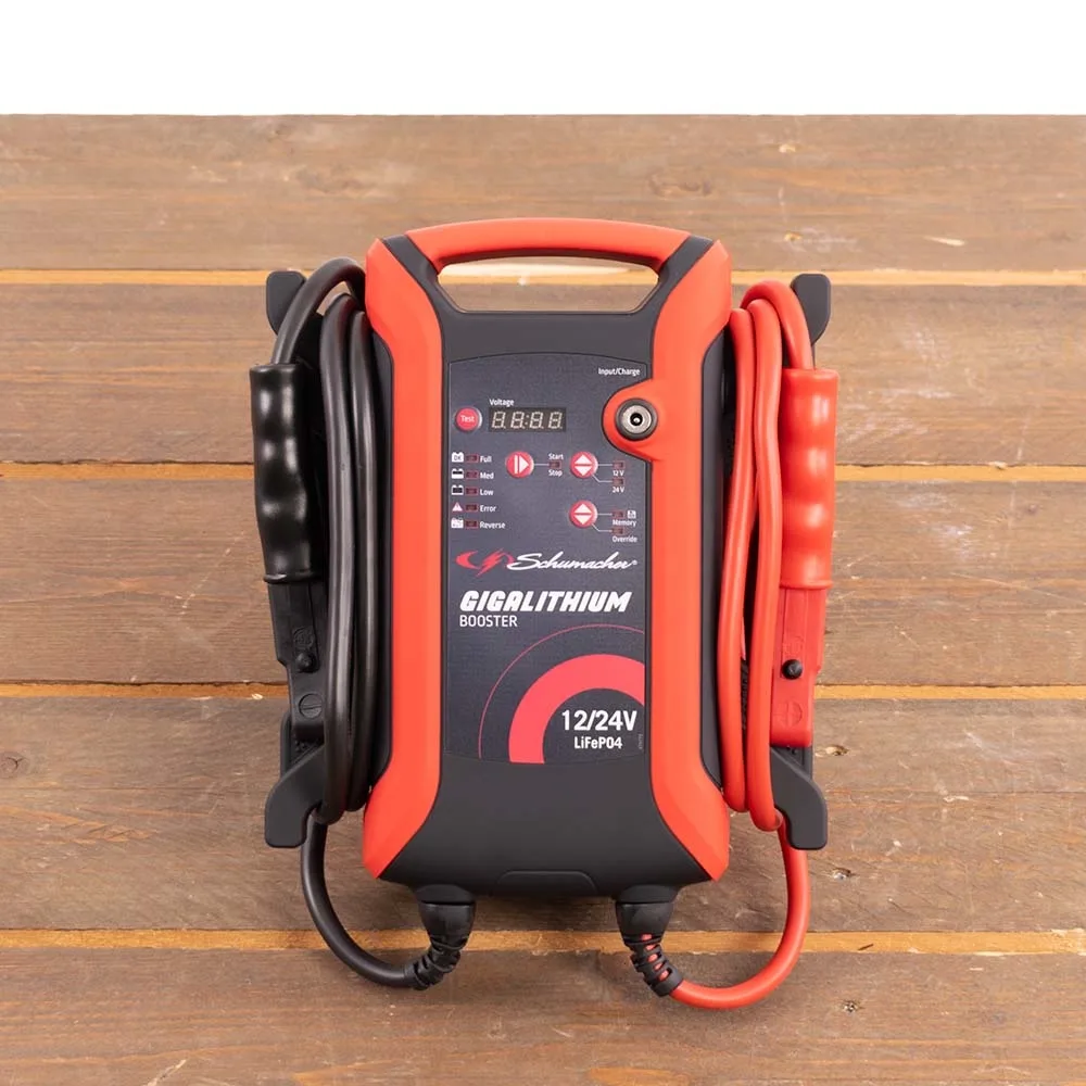 Giga Lithium Jumpstarter 12V / 24V | 2.000A / 1.000A van Schumacher – productfoto