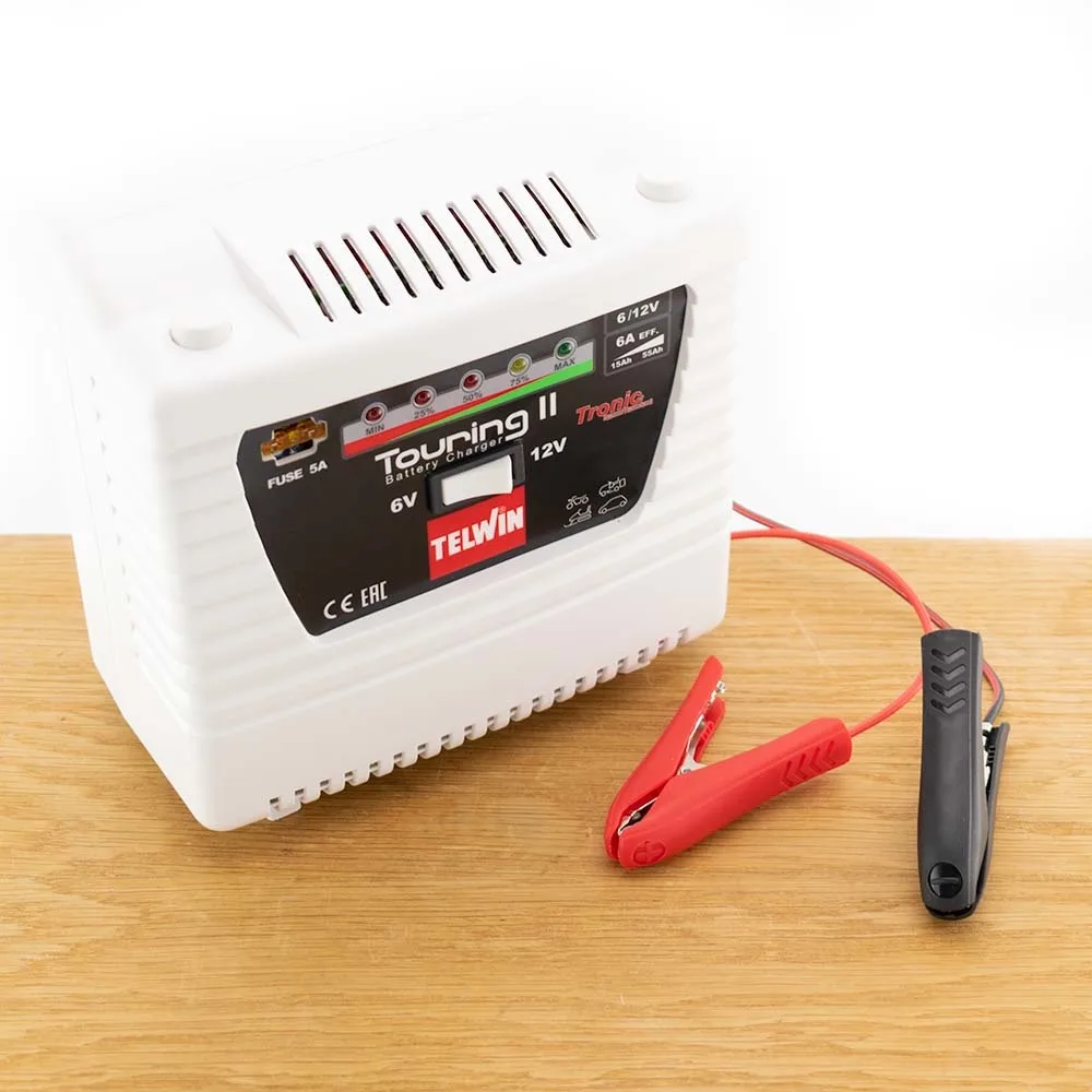 Acculader Touring 11 Tronic by Telwin – product photo